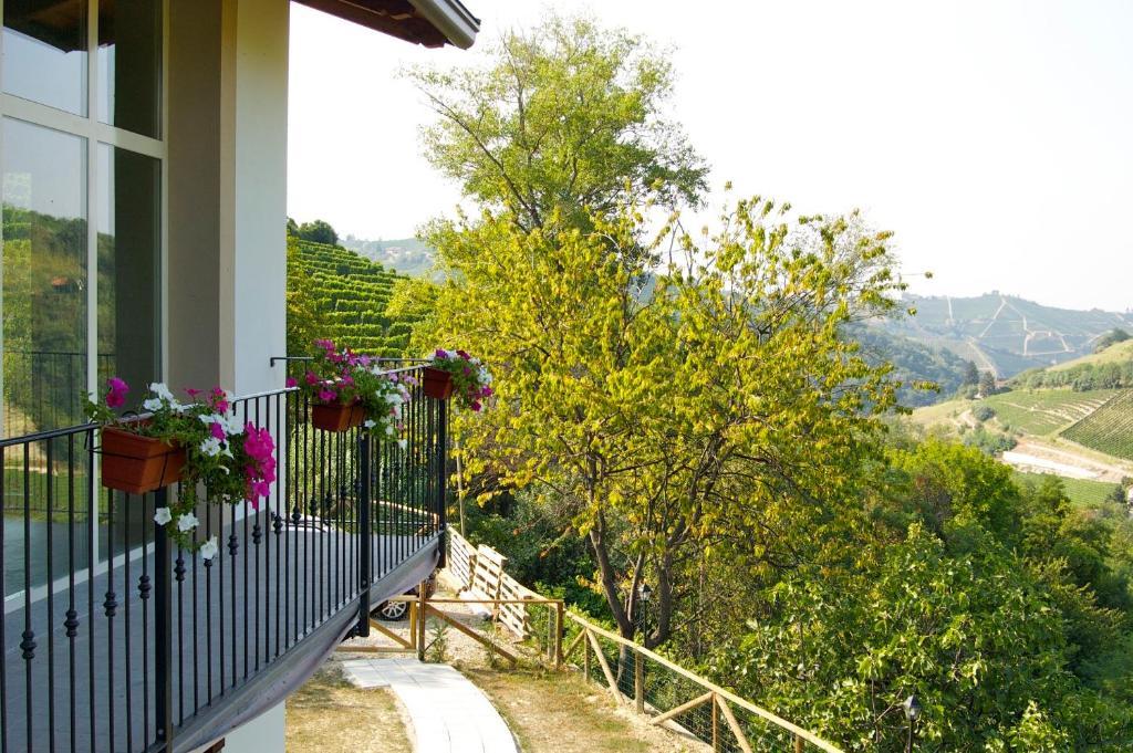 B&B Mario & Mario Trezzo Tinella Room photo